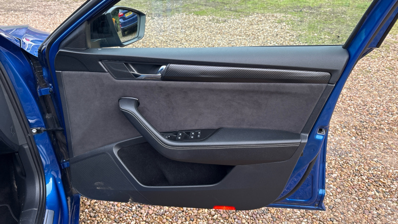 Skoda Superb 1.5 TSI Sport Line Plus 5dr DSG Petrol Estate